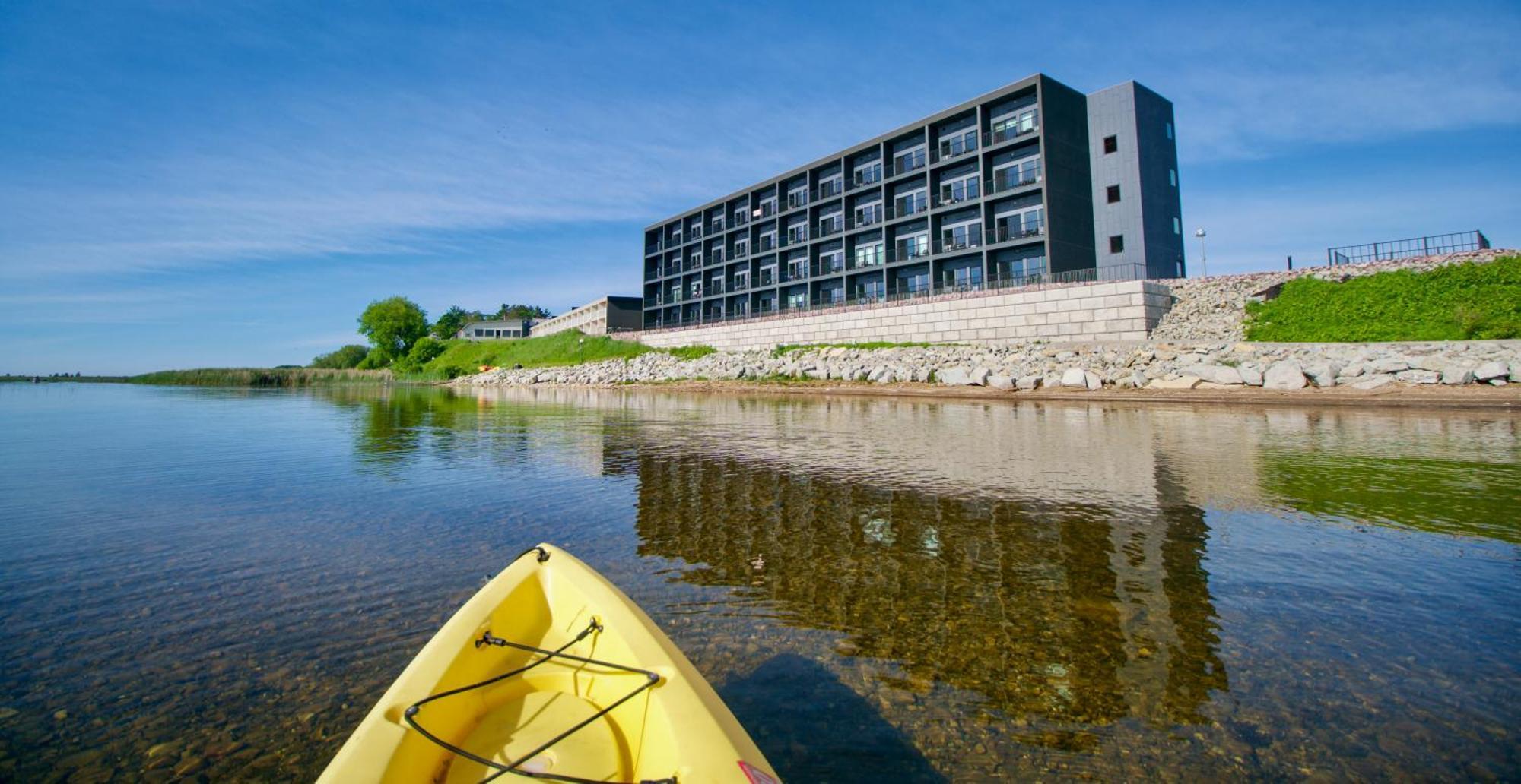 Terrace Bay Hotel - Lakefront Escanaba Exterior foto